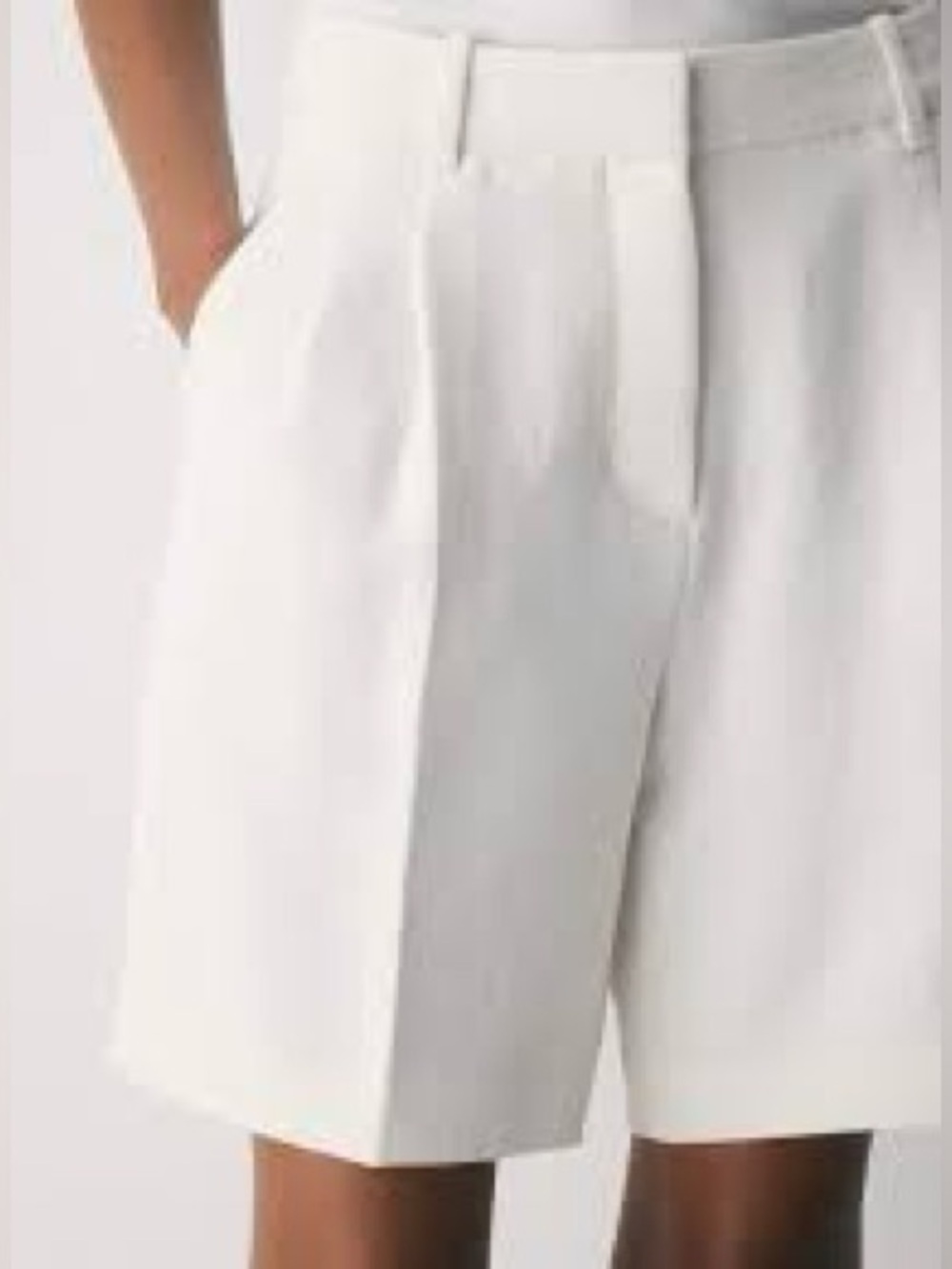 The Effortless Short™ Long - Crepette™
- Frozen Grey (Aritzia)